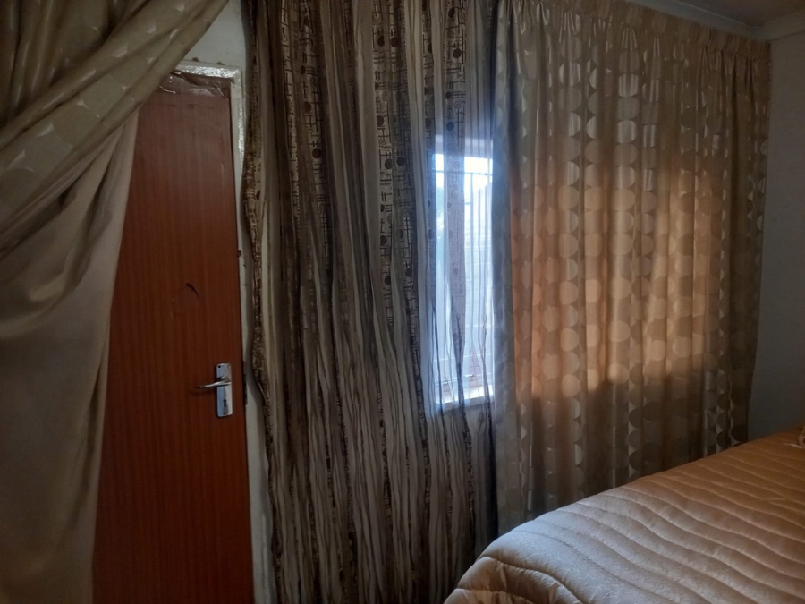 4 Bedroom Property for Sale in Manzil Park North West